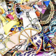 Load image into Gallery viewer, Scarf S